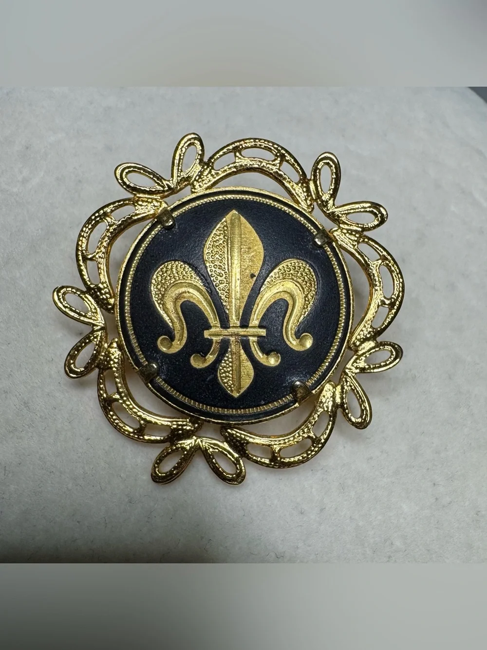 Vintage Damascene Gold and Black Fleur-de-Lis Brooch